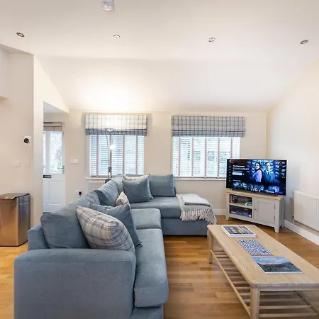 Yew Tree * Bowland Bridge