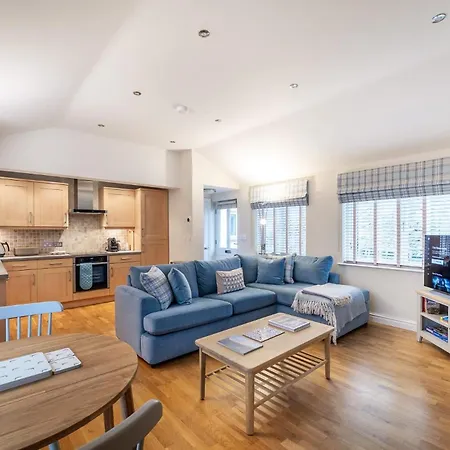 1 Bed In Oc-lr174
